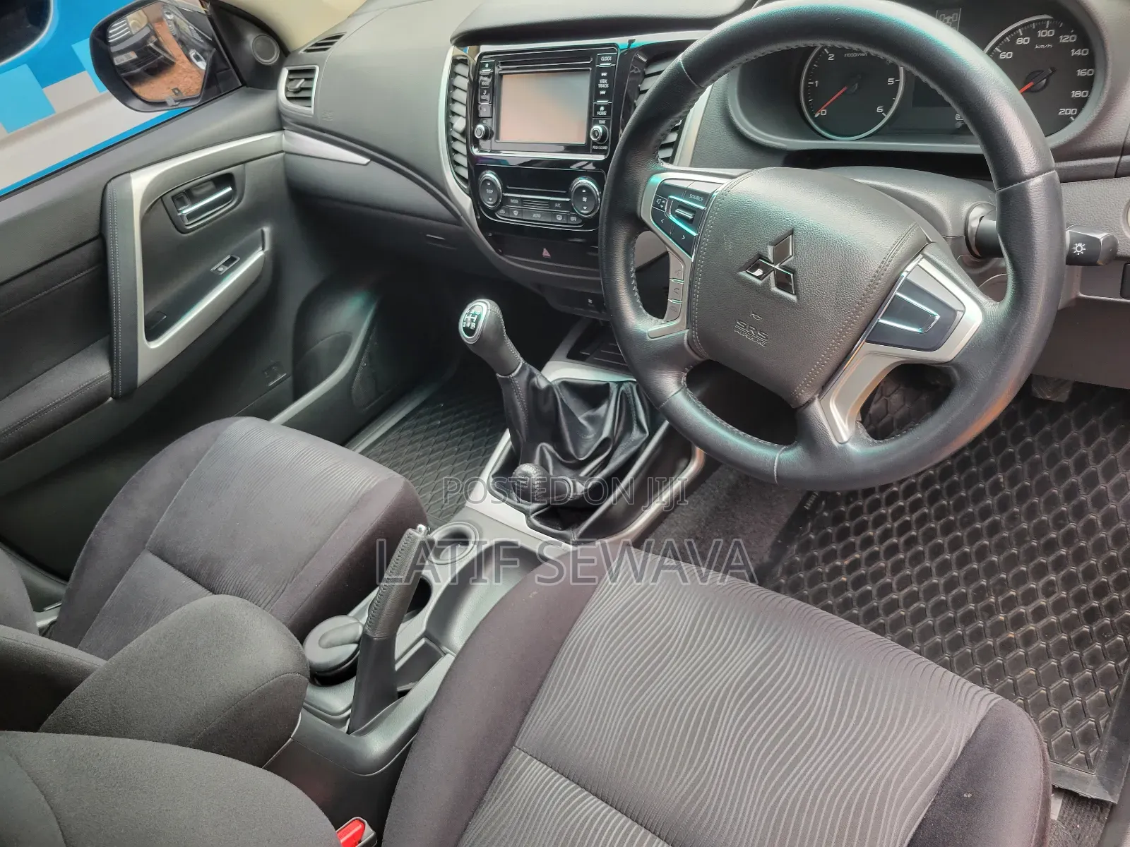Mitsubishi Pajero V90 2.8 GL 2020 Blue