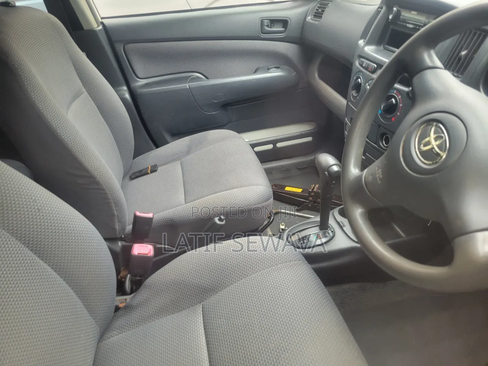 Toyota Probox 1.5 DX 4WD 2006 White