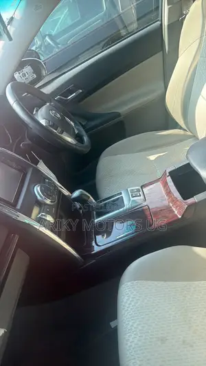 Toyota Mark X 2.5 AWD 2011 Silver
