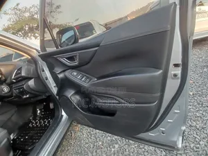 Subaru Forester Limited AWD 2019 Silver