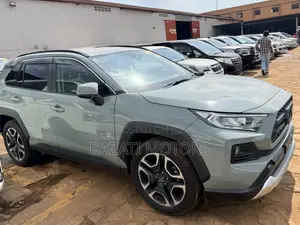 Toyota RAV4 2018 Green