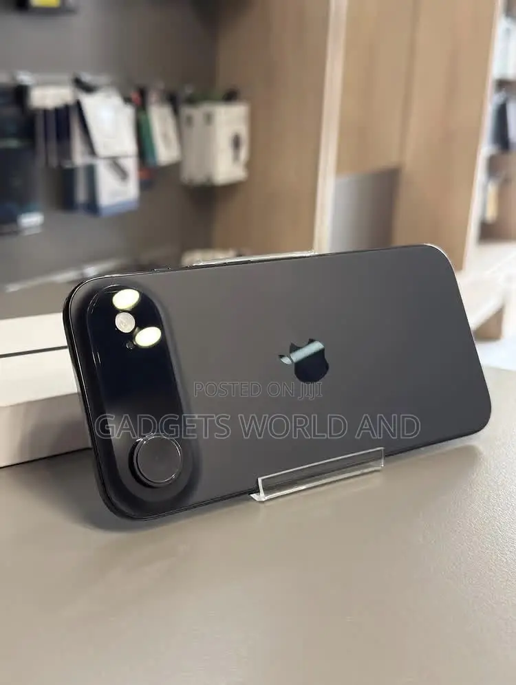 New Apple iPhone Air 256 GB Black