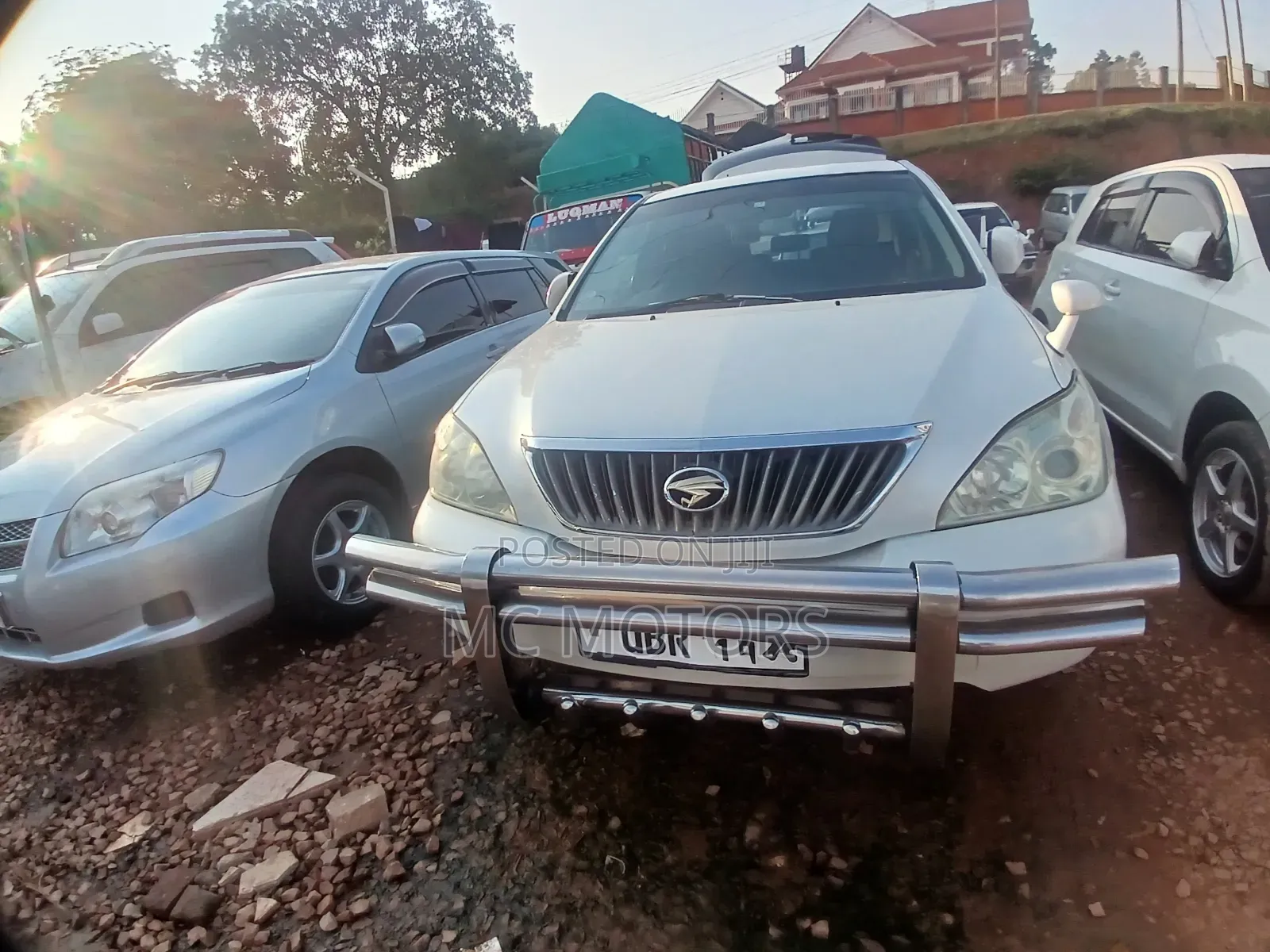 Toyota Harrier 2.4 2010 White