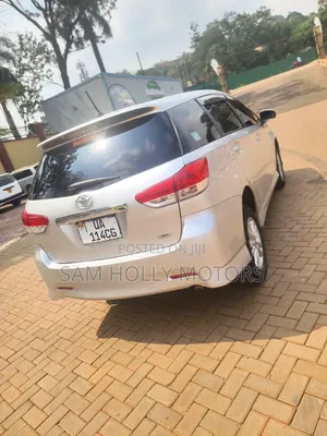 Toyota Wish 2012 Silver