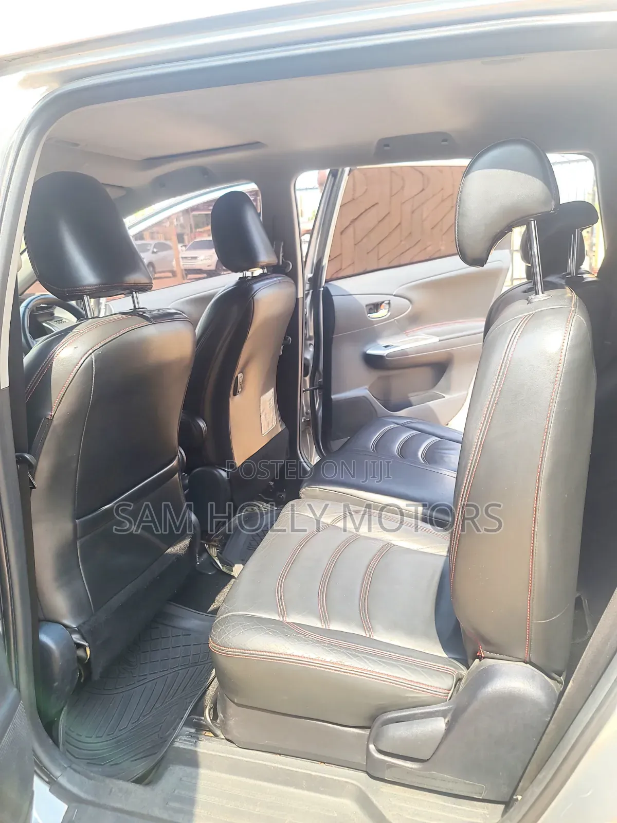 Toyota Wish 2012 Silver