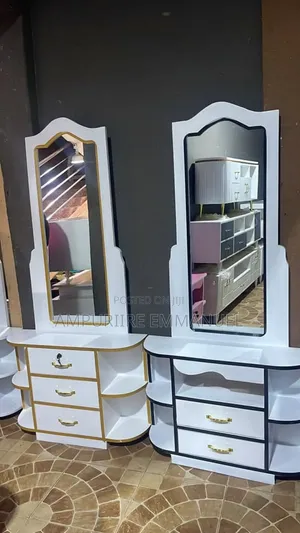 Dressing Mirror at Affordable