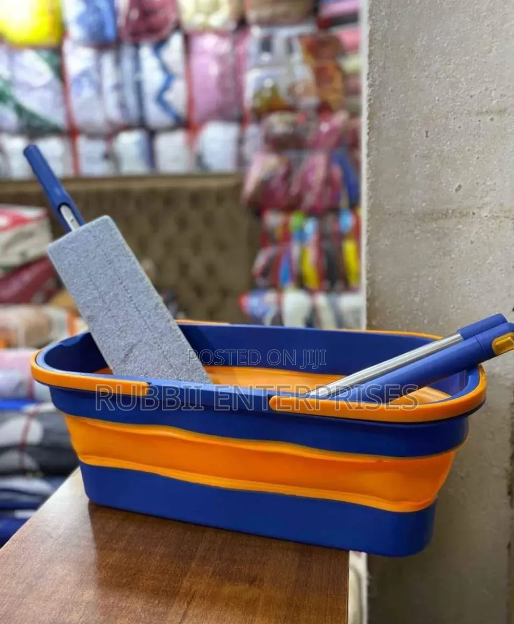 Collapsible Flat Mop and Bucket Set