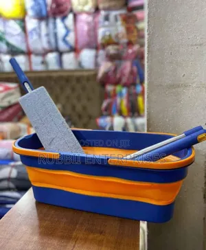 Collapsible Flat Mop and Bucket Set