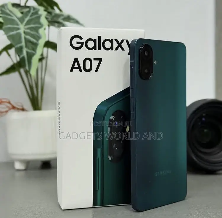 New Samsung Galaxy A07 128 GB Green