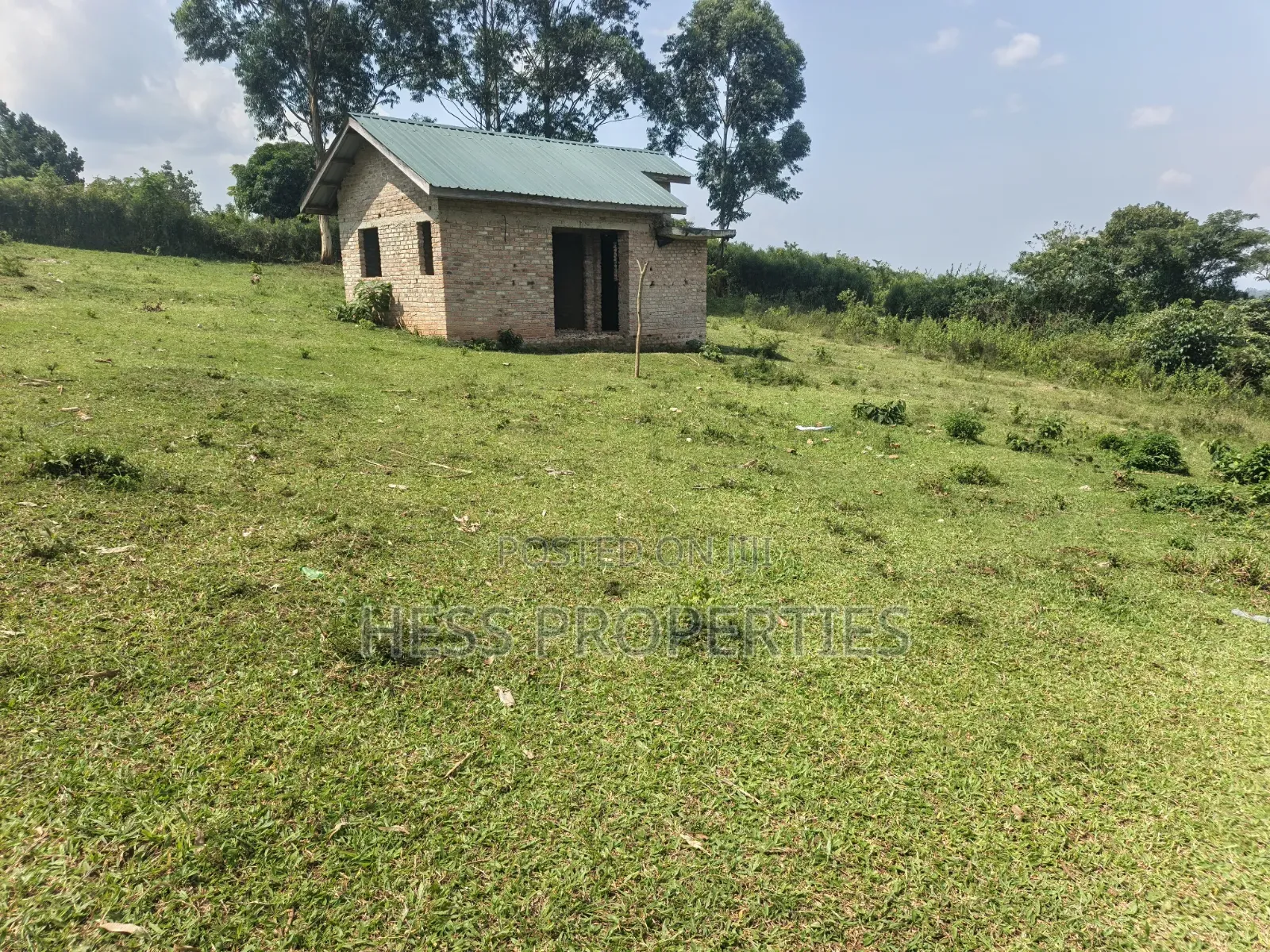 12acres of Afarmland on Sale in -Katooke Kyenjojo District