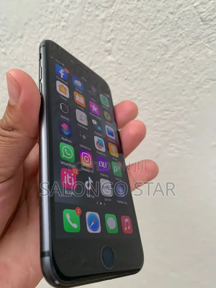 Apple iPhone 8 Plus 64 GB Black