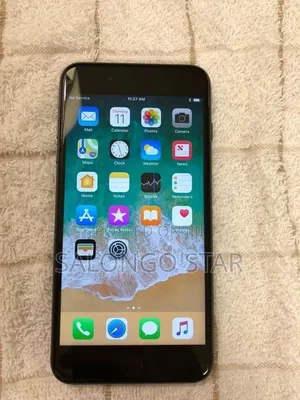 Apple iPhone 8 Plus 64 GB Black