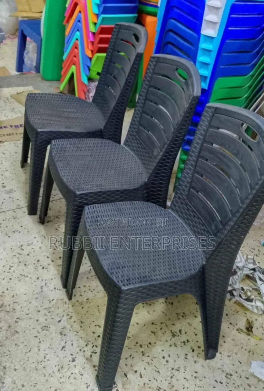Woven-Texture Plastic Chairs With Slatted Backrest.