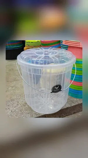 Transparent Clear Plastic Storage Bucket