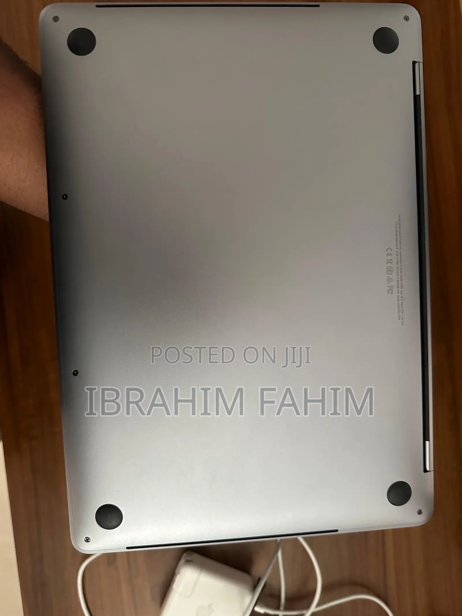 Laptop Apple MacBook Pro 2018 8GB Intel Core i7 SSD 256GB
