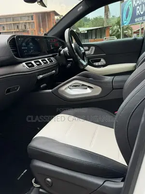 Mercedes-Benz GLE-Class GLE 400d 4MATIC 2020 White