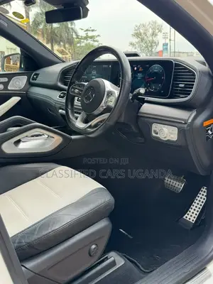 Mercedes-Benz GLE-Class GLE 400d 4MATIC 2020 White