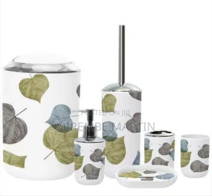 Artistic Themed Bathroom Accessory Set