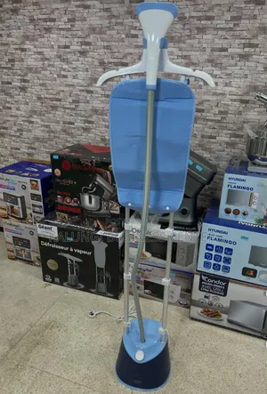 Phillips 1000 Series Garment Steamer