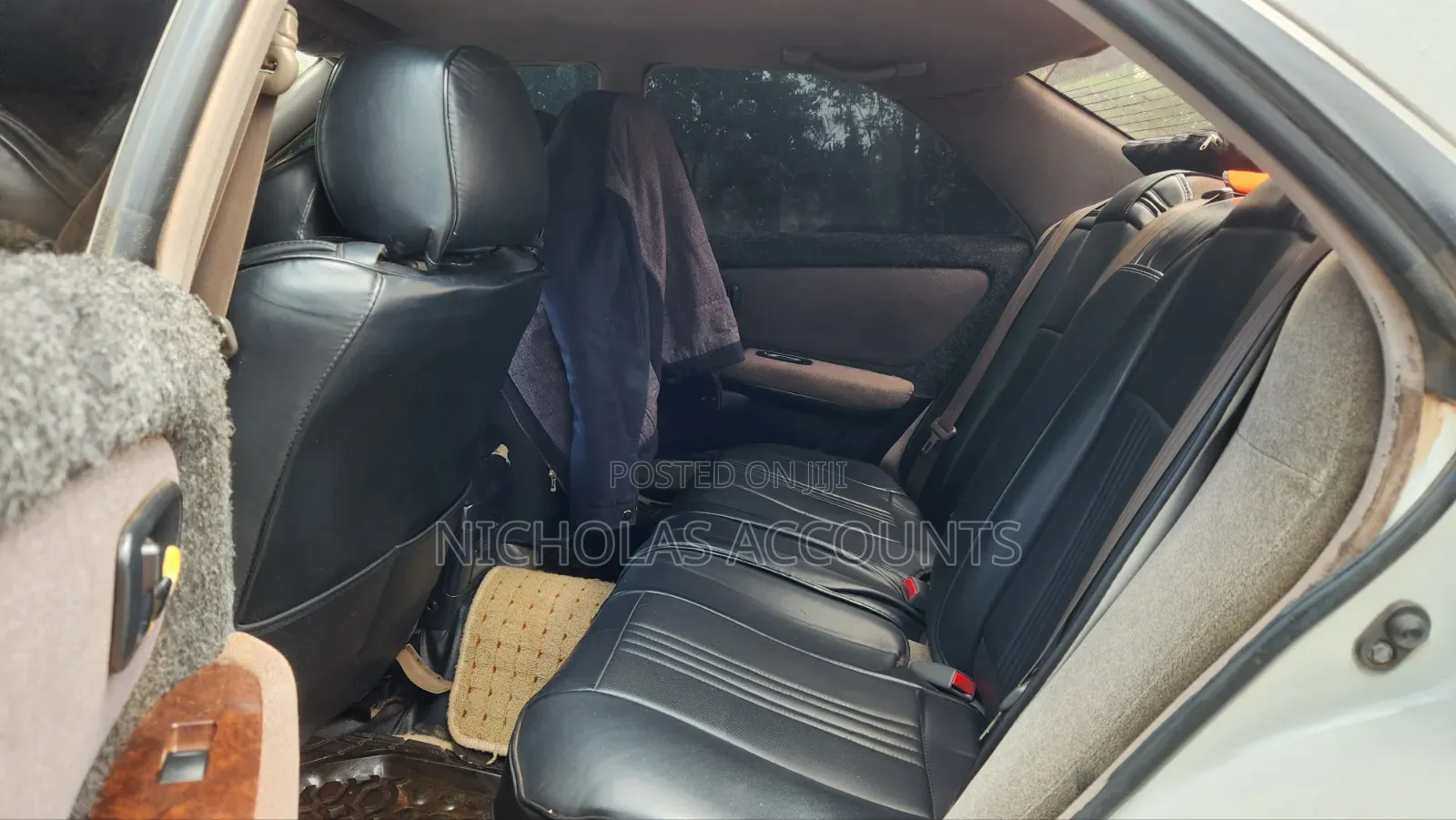 Toyota Mark II 2000 Pearl