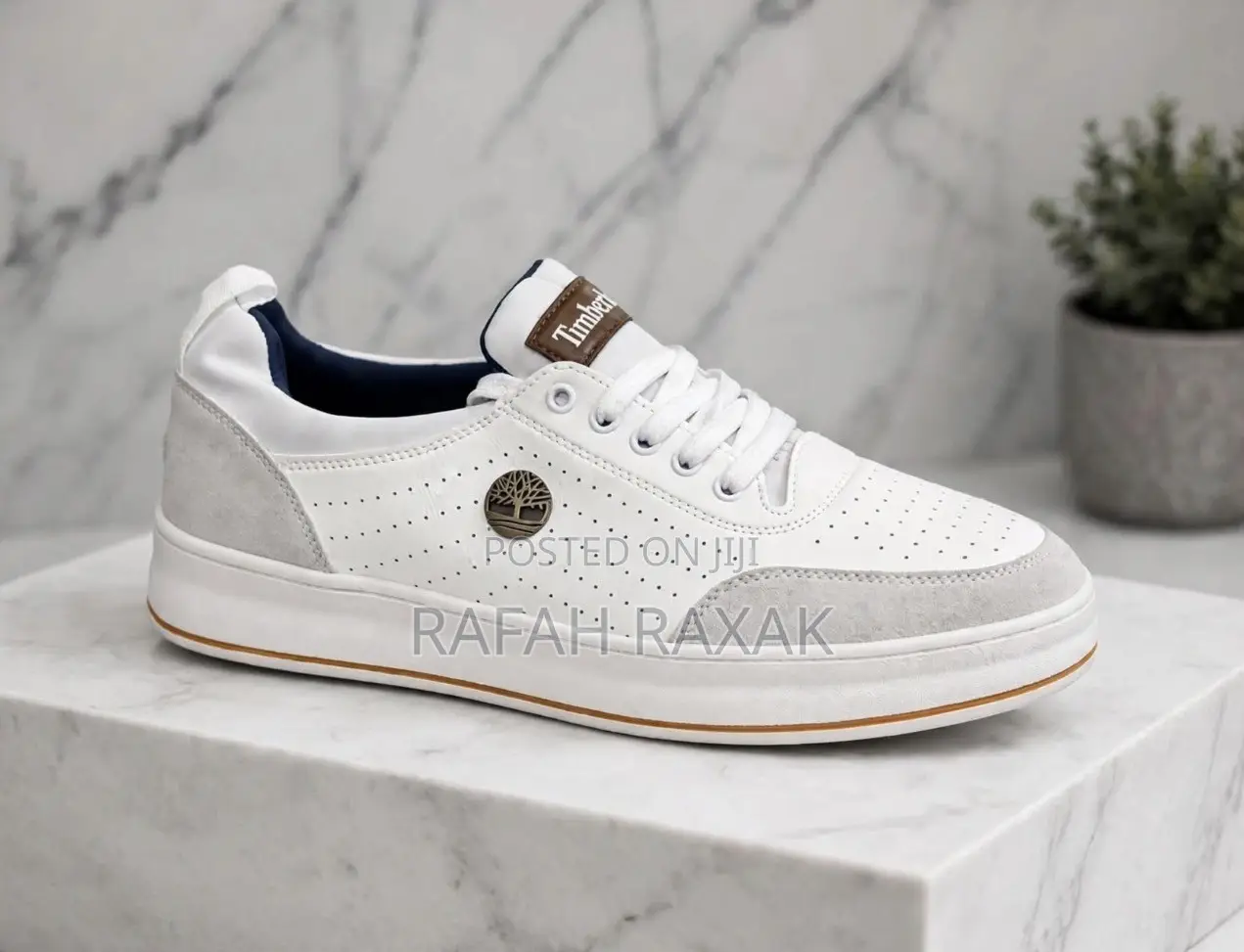 Original Classic White/Grey Timberland Casual Low-Top Sneakers
