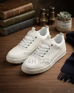 Classic Men’s White CAT Low-Top Casual Sneakers