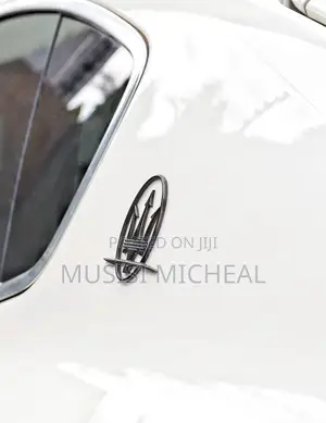 Maserati Levante S AWD 2018 White