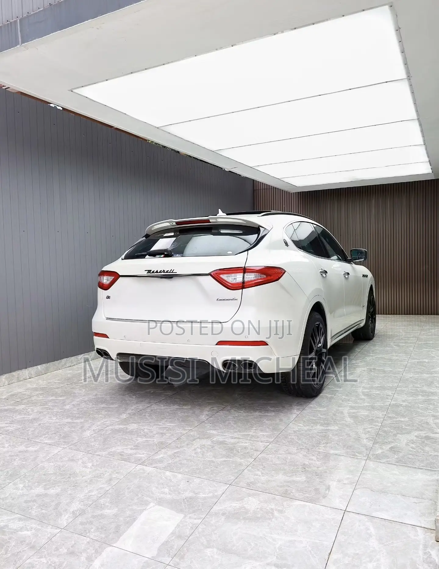 Maserati Levante S AWD 2018 White