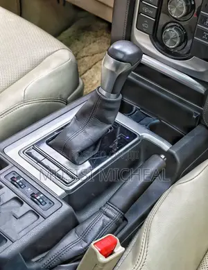 Toyota Land Cruiser Prado 2.8 2021 Blue