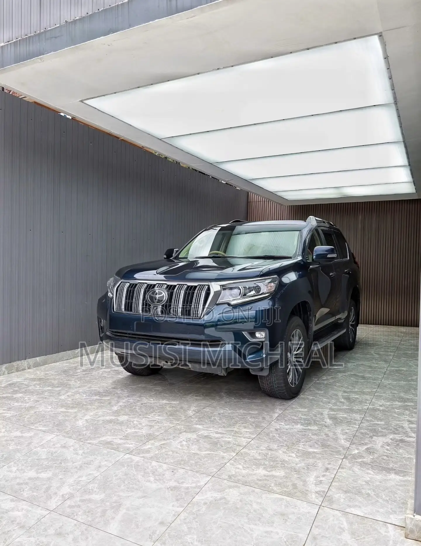 Toyota Land Cruiser Prado 2.8 2021 Blue