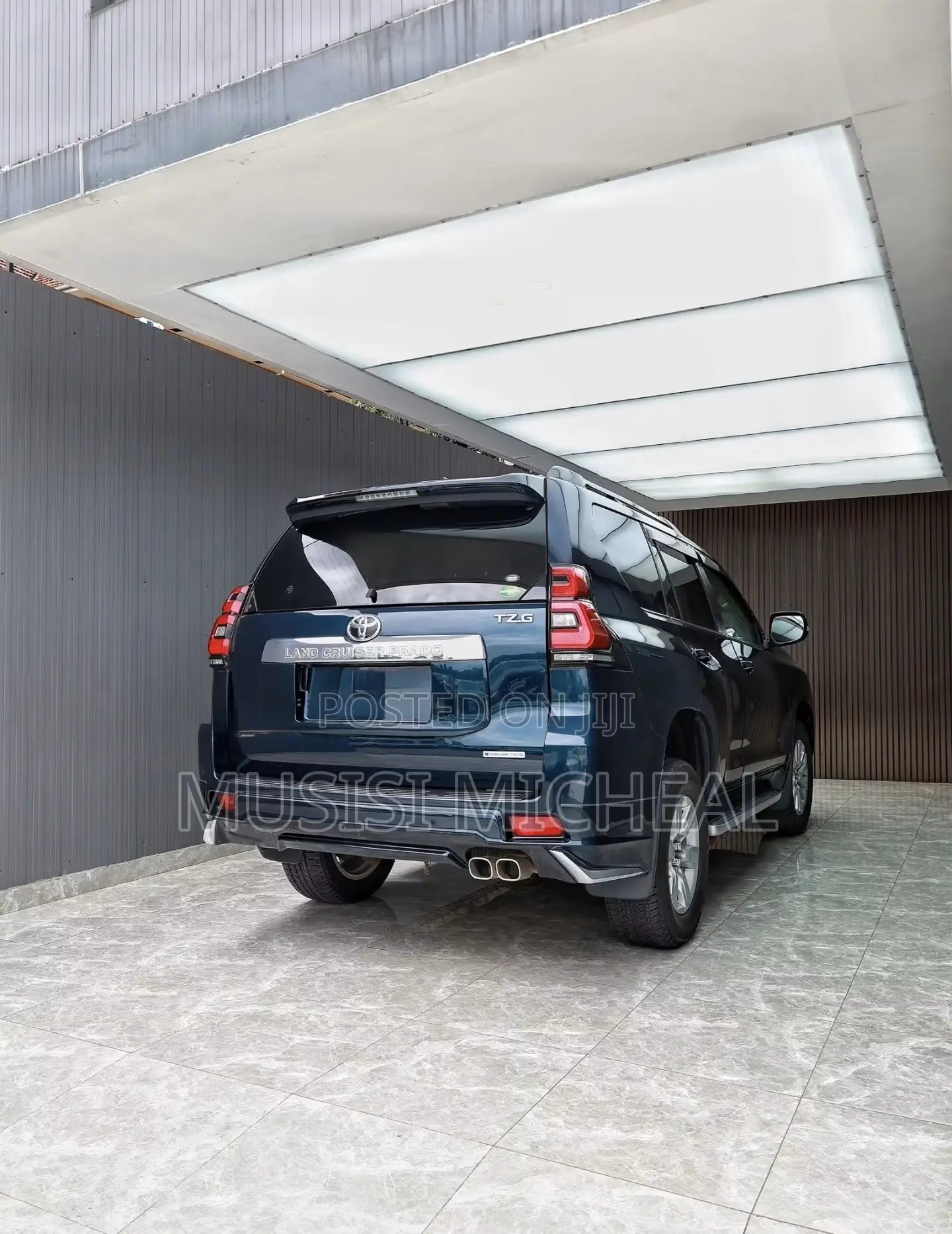 Toyota Land Cruiser Prado 2.8 2021 Blue