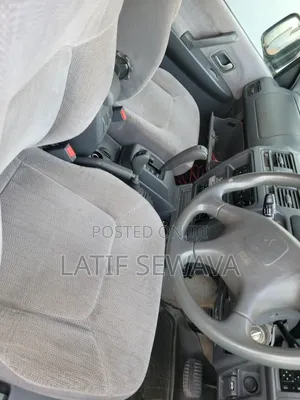 Mitsubishi Pajero Junior 1998 Silver