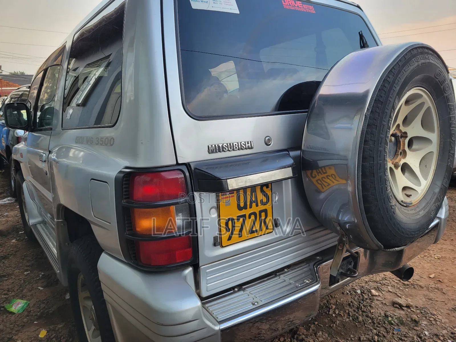 Mitsubishi Pajero Junior 1998 Silver