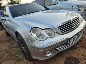 Mercedes-Benz C180 2002 Silver