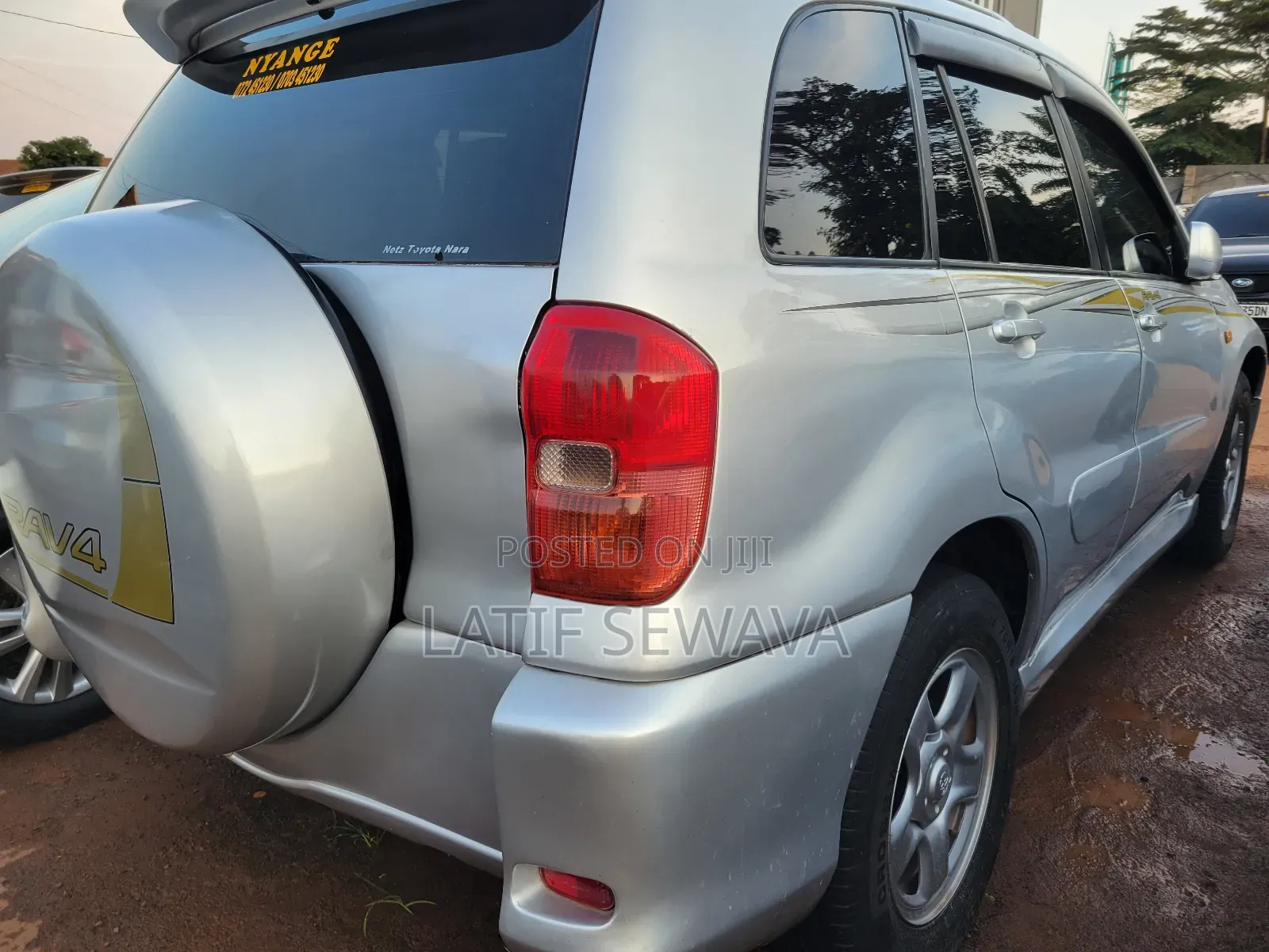 Toyota RAV4 Automatic 2003 Silver