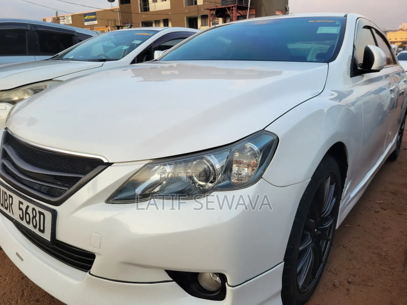 Toyota Mark X 2.5 AWD 2010 White