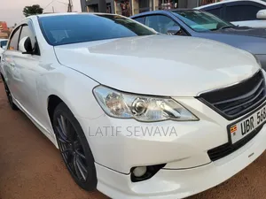 Toyota Mark X 2.5 AWD 2010 White