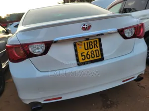 Toyota Mark X 2.5 AWD 2010 White
