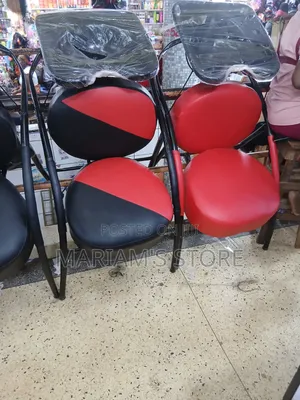 Salon Hair-Washing Chairs