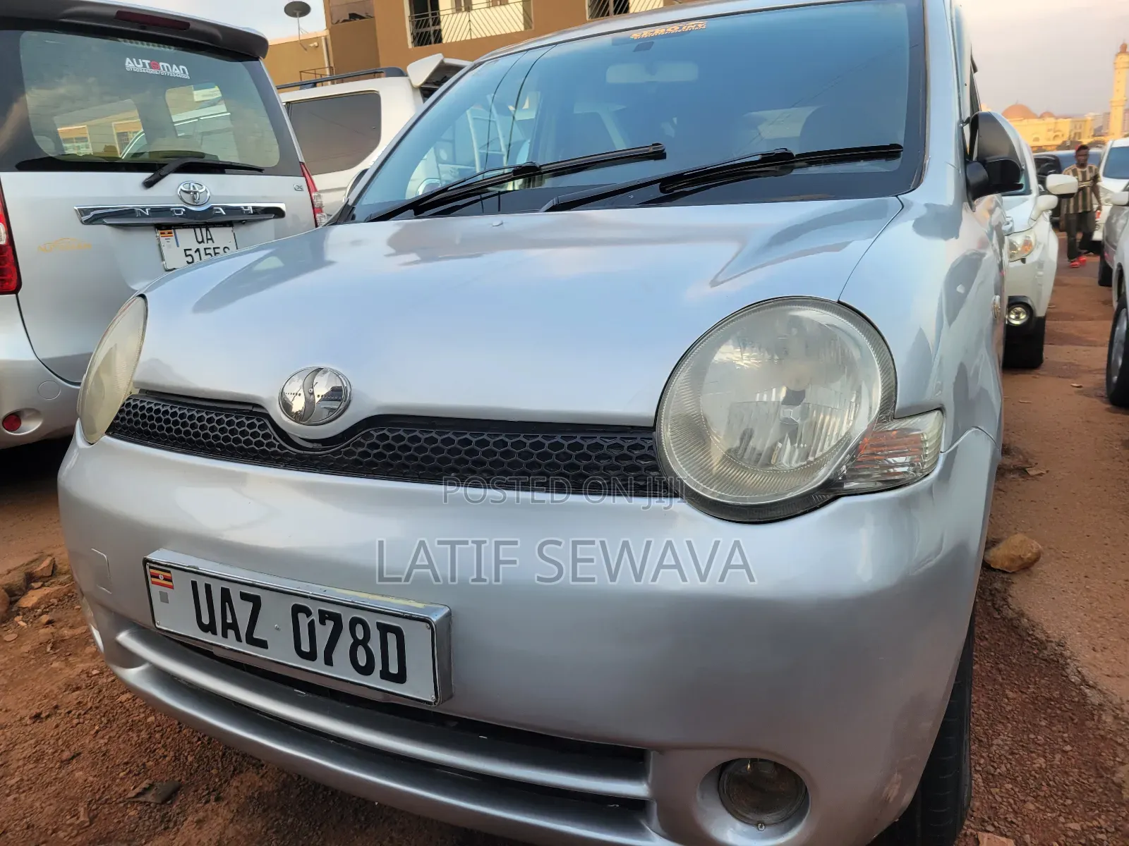 Toyota Sienta 1.5 AWD 2006 Silver