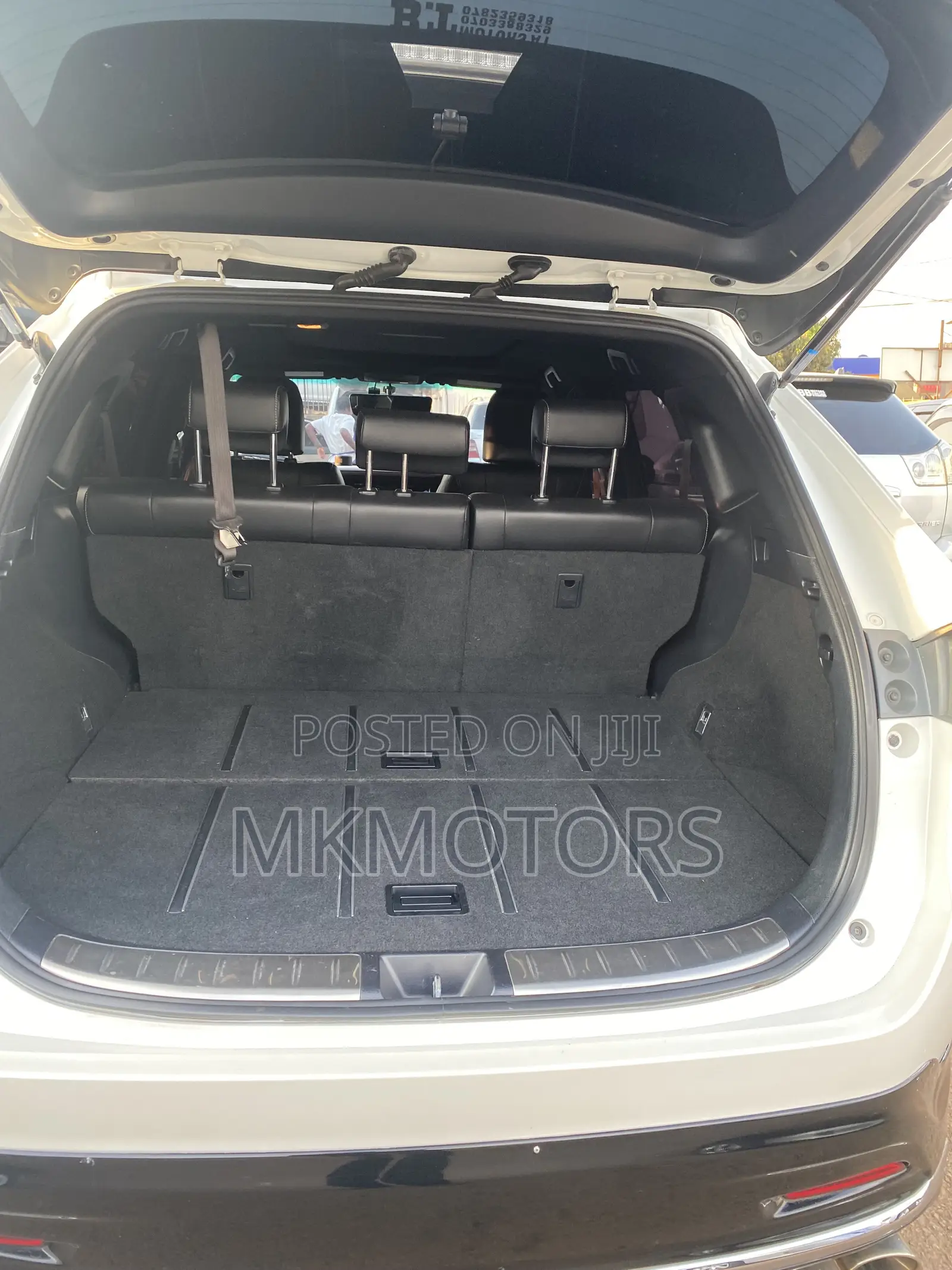Toyota Harrier 2.0 2015 White