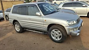 Toyota RAV4 2001 Silver