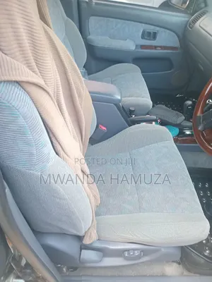 Toyota Hilux Surf 2000 Green