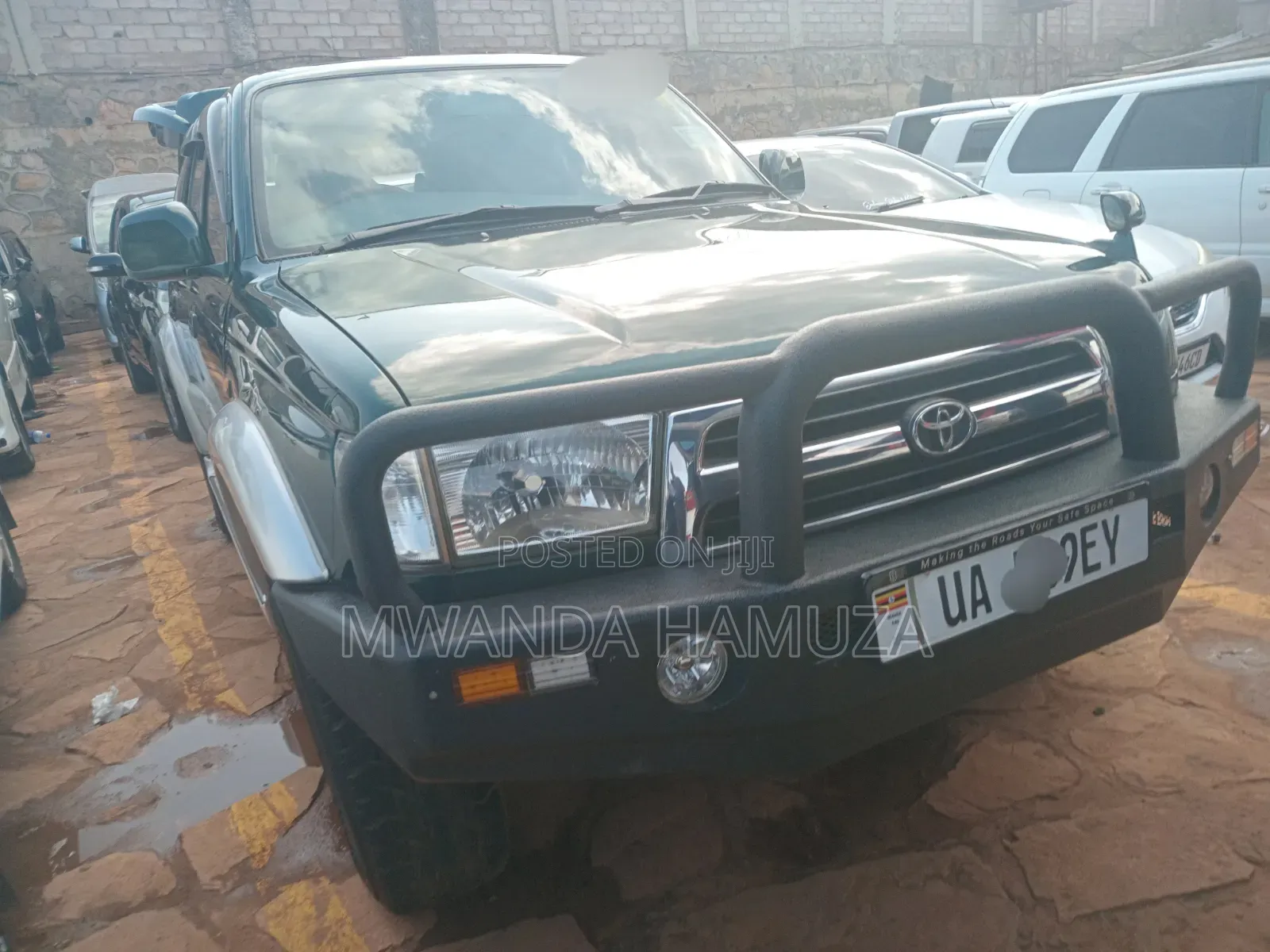 Toyota Hilux Surf 2000 Green
