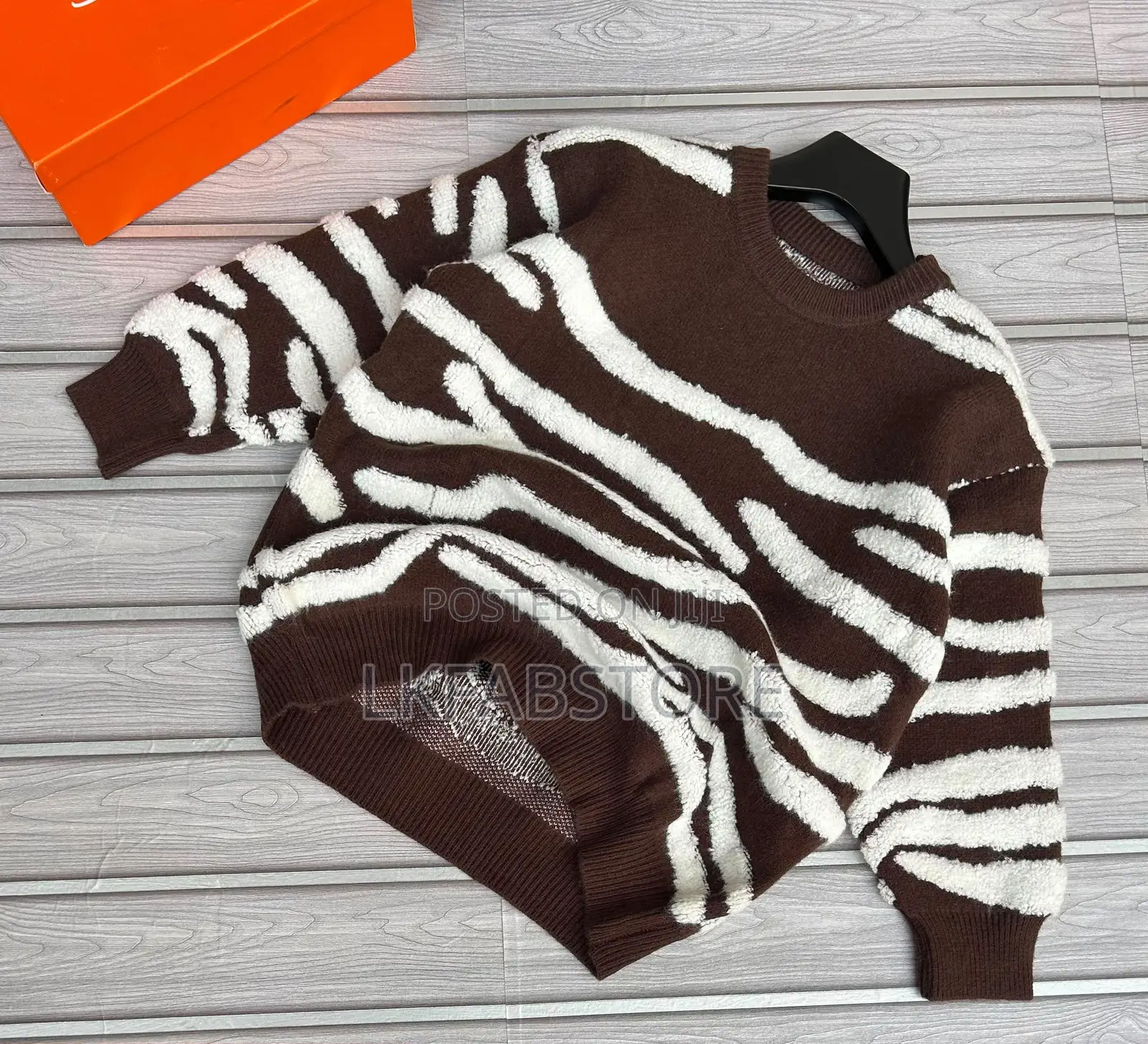 Elegant Unisex Sweaters