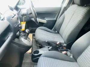 Mazda Demio 2006 Gray
