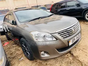 Toyota Premio 2010