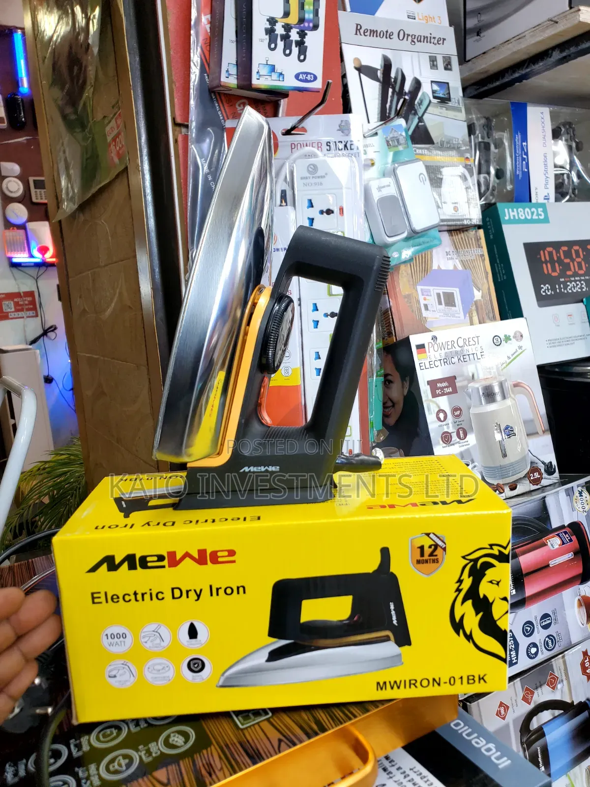 MeWe Electric Dry Iron (Model MWIRON-01BK)