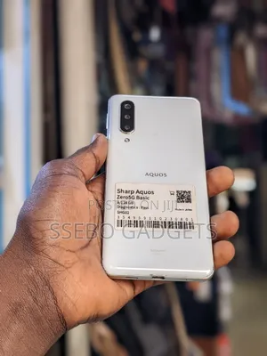 Sharp Aquos Zero 5G Basic 128 GB White