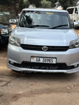 Toyota Corolla Rumion 2011 Silver